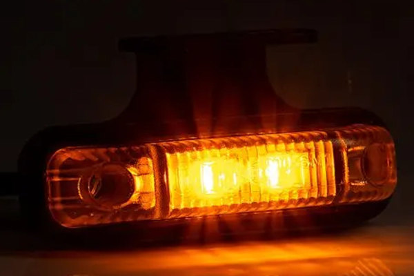 LED zijmarkeringslicht met hoeksteun (12-30V), oranje, kabel