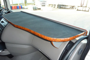 Fits DAF*: XF105 (2005-2012) XXL center table Design Line