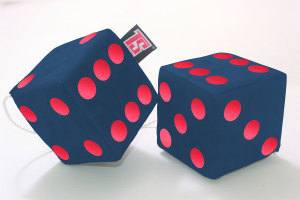 suedelook truck cube, 12x12cm, hanging with cord for (fuzzy dice) dark blue red