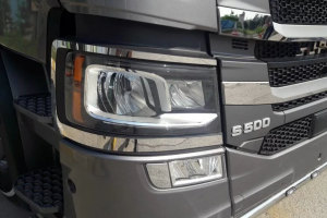 Suitable for Scania*: S (2016-...) Stainless steel trim...