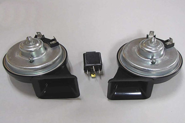 Tromba elettromagnetica con suono accordato, 12 e 24 volt