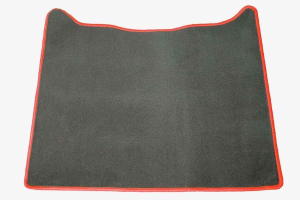 Suitable for DAF*: XF106 EURO6 (2013-...) automatic - Velour engine tunnel cover - border colour red