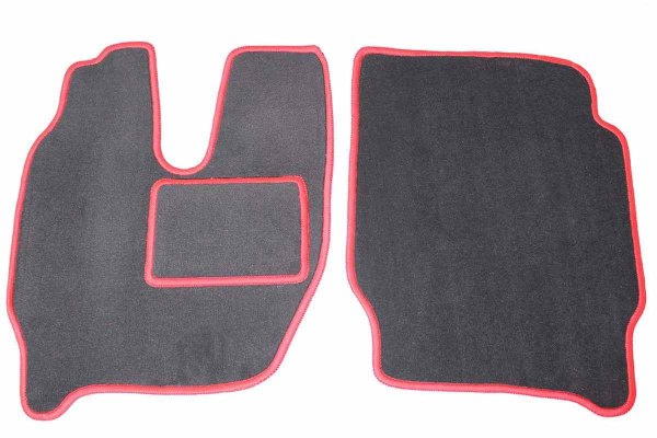 Suitable for Iveco*: Stralis I & II & III (2003-...) & Hi-Way (2013-...) & EcoStralis (2013-...) - narrow cabin - velour floor mats - red chain colour 