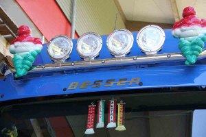 Inscription en acier inoxydable Panneau Meilleur, B-E-S-S-E-R
