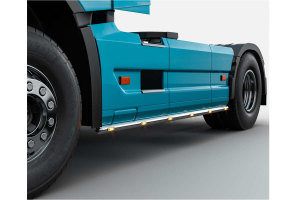 Adatto per Volvo*: FH4 (2013-2020) Barra laterale incl. 5xLED, interasse
