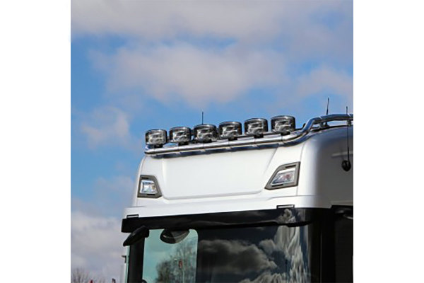 Geschikt voor Scania*: R4/S (2016-...) Daklampenbeugel voor Highline, voorbedraad zonder LED