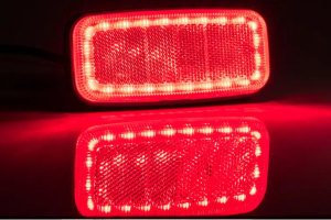 LED Begrenzungs- Seitenmarkierungsleuchte 12-36V mit Reflektor