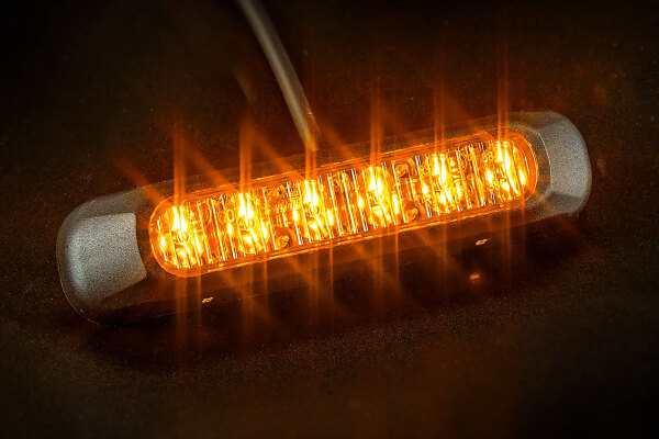 Gelbe LED Blitzer, 6 Programm Funktion, klare Lichtscheibe 12-24 V