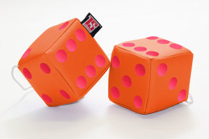 Truck dobbelstenen, 12 x 12 cm, gemaakt van imitatieleer, met koord (fuzzy dice) Oranje Rood