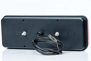 LED-baklykta - KINGPOINT - 6 funktioner - bakre husvariant 2 meter kabel - h&ouml;ger monteringssida
