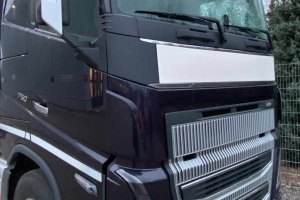 Geschikt voor Volvo*: FH4 & FH5 gesloten voorpaneel, neutraal voorpaneel, strakke look