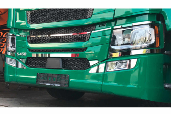 Geschikt voor Scania*: S/R4 (2017-...) Roestvrijstalen profielen - naast de mistlampen