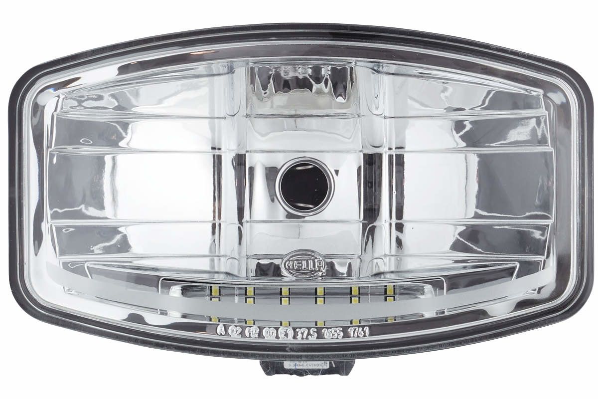 https://www.truckstyler-shop.de/media/image/product/169382/lg/lkw-zusatzscheinwerfer-hella-jumbo-320-ff-12-24v-fernscheinwerfer-led-positionslicht-375-klarglas.jpg