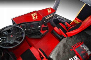 Passar till Scania*: S I R4 (2016-...) - Oldschool läderimitation - Mittbord