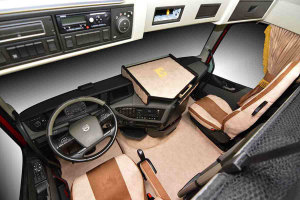Suitable for Volvo*: FH4 (2013-2020) - imitation leather oldschool - center table with drawer I beige - golden TS logo