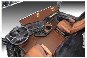 Suitable for Scania*: S (2016-...) - BF small console - Faux leather oldschool - Seat base trim - grizzly I beige