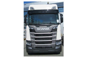 Suitable for Scania*: S I R4 (2016-...) I G (2018-...) I cab normal + Highline - Exchange-Sun visor - 70mm - GRP I 80 mm - Acrylic lower than original visor - 2 I 5 cut-outs for position lights
