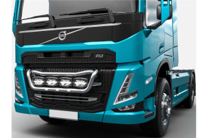 Passend f&uuml;r Volvo*: FH5 I FM5 (2021-...) Frontlampenb&uuml;gel TAILOR