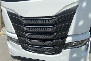 Suitable for Iveco*: S-Way (2019-...) - stainless steel...