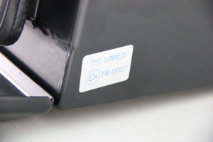 Pulverbeschichtete Staubox aus Stahl, abschlie&szlig;bar, schwarz L400xH300xT300mm