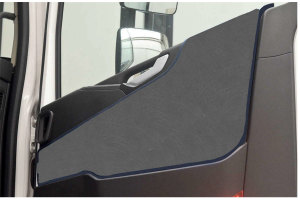 Suitable for Volvo*: FH4 I FH5 (2021-...) - Imitation leather Oldschool I Door panel