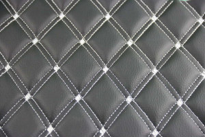 Geschikt voor DAF*: XF 106 (2013-2022) Vloermattenset + stoelbasisbekleding DiamondStyle voor Webasto standkachel wit