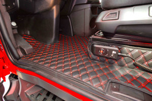 Suitable for Mercedes*: Actros MP4 + MP5 2500mm leatherette floor DiamondStyle red foldable passenger seat