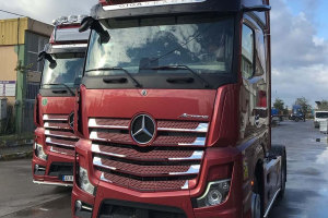 Suitable for Mercedes*: Actros MP4 | MP5 stainless steel front grill covers Cab width 2500