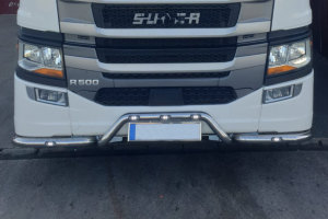 Suitable for Scania*: S/R (2016-...) stainless steel front bar, corners