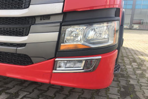 Passend f&uuml;r Scania*: R/S (2016-...) Edelstahl Nebelscheinwerfer Applikation