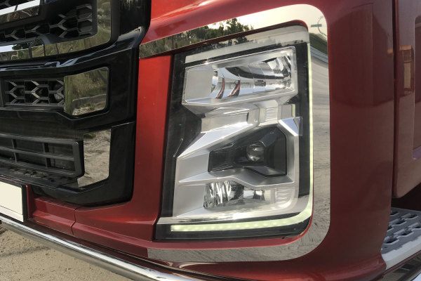 Geschikt voor Ford*: F-Max (2020-...) RVS koplampframe