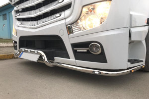 Passend f&uuml;r Mercedes*: Actros MP4 I MP5 1845 Frontbar Version 2 mit LED&acute;s