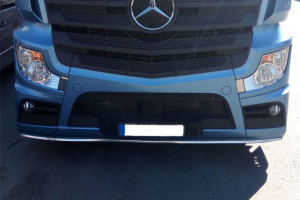 Adatto per Mercedes*: Actros MP4 I MP5 1842 Frontbar cabina stretta versione 1 senza LED