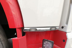 Convient pour DAF* : XF106 Euro6 (2013-...) Tube de porte en acier inoxydable