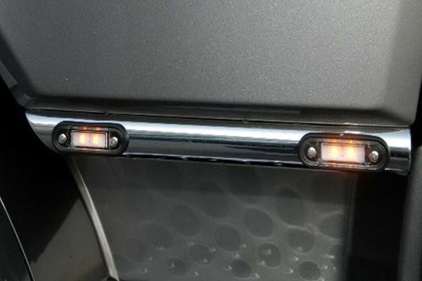 Set 4 Decorazioni Porte In Acciaio Inox Per Scania Serie R 2004-2015 - Accessori Lucidati Per Camion