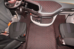 Suitable for DAF*: XG / XG+ (2021-...) Floor mat set + seat base cover DiamondStyle | passenger seat foldable