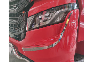 Suitable for IVECO*: S-Way (2019-...) stainless steel trim strip wind deflector element headlights
