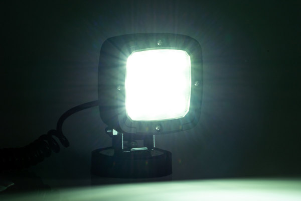 LED Arbeitsscheinwerfer✺Lkw Arbeitscheinwerfer