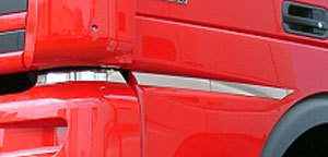 Fits DAF*: XF105 &amp; XF95  stainless steel parts for the bead of the door
