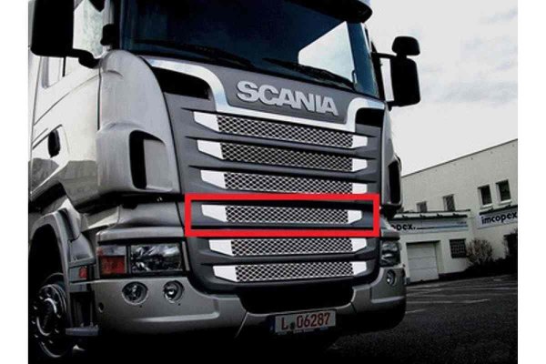 Suitable for Scania*: R2 (2009-2013) grille middle low/wide bumper, version 1, short version