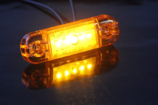 LED Seitenmarkierungsleuchte Gelb Oval 12V-24V