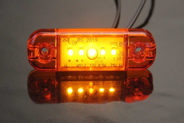 LED - Seitenmarkierungsleuchte super flach 12 Volt, orange, 12,28 €