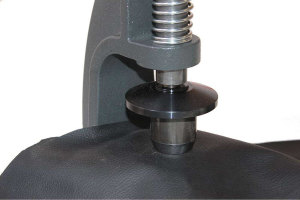 Lkw Polster- Knopfmaschine inkl. Knopfwerkzeug f&uuml;r schweres Material (Leder) 30&quot; (ca. 19mm Kn&ouml;pfe)