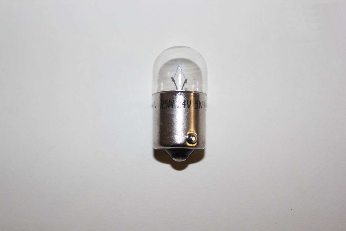 LKW 24V Lampe 5 Watt LTS R5W 10 Stück in weisser Industrieverpackung, 9,88 €